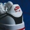 Nike 2